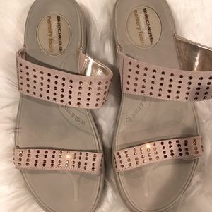 Sketchers slip on memory foam sandals